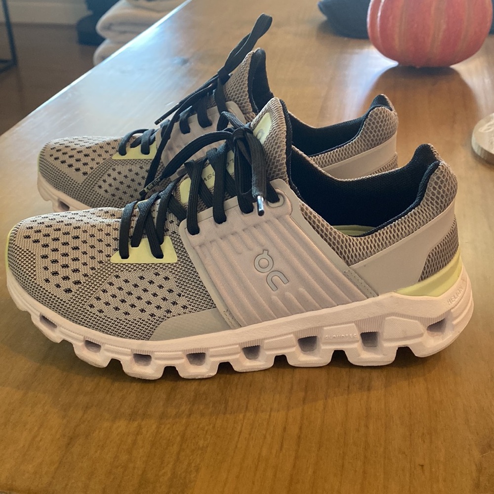 Women’s On Cloudswift Running Shoe-NEW-Size 5.5